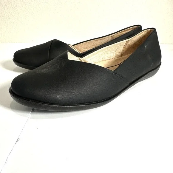 Lifestride Notorious Women's Flats, Black, 10W - Picture 2 of 10
